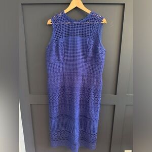 Elegant Blue Lace Midi Dress